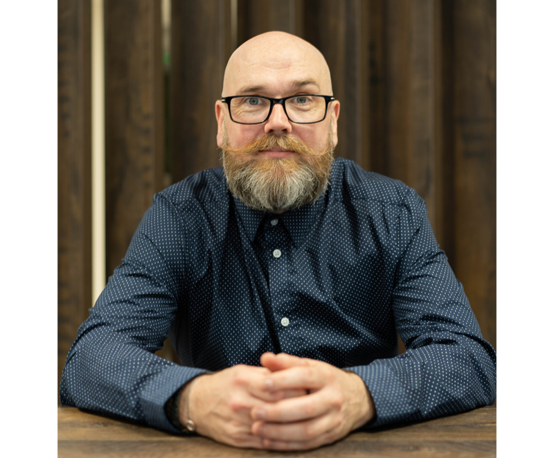 Headshot image of Dot Hair owner Phill Gallagher 