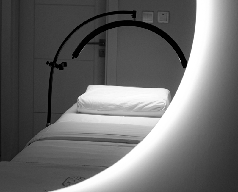 An image of a facial treatment room within The Wave Loung in Abu Dhabi
